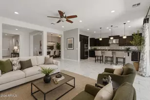 1083 E Holland Park Dr, Gilbert, AZ 85297 - Photo 5