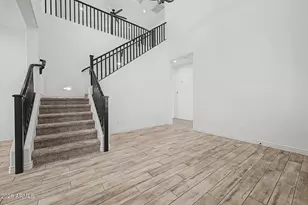 22529 N 33 St, Phoenix, AZ 85050 - Photo 3