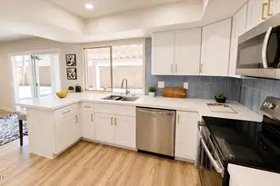 4617 W Echo Ln, Glendale, AZ 85302 - Photo 5