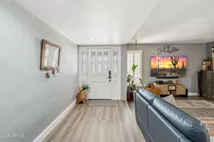 12801 N 15th Ave, Phoenix, AZ 85029 - Photo 3