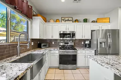 1624 W Nighthawk Way, Phoenix, AZ 85045 - Photo 13
