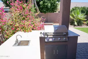 541 N Danielson Way, Chandler, AZ 85225 - Photo 17
