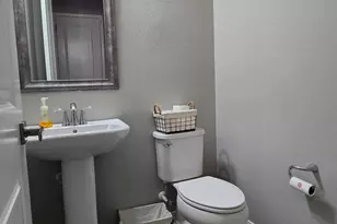 18351 W Mercer Ln, Surprise, AZ 85388 - Photo 11