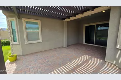18351 W Mercer Lane, Surprise, AZ 85388 - Photo 5