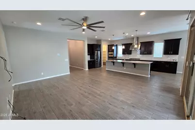 18351 W Mercer Lane, Surprise, AZ 85388 - Photo 13