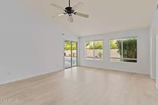 19449 N 36th Way, Phoenix, AZ 85050 - Photo 17
