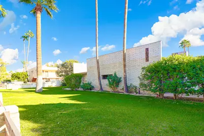3635 E Turney Avenue #Apt 14, Phoenix, AZ 85018 - Photo 25
