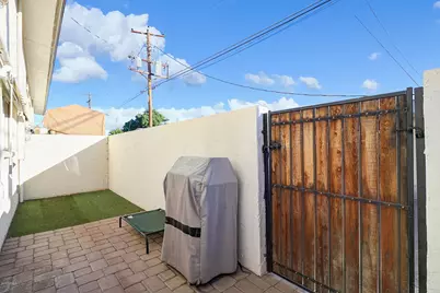 3635 E Turney Avenue #Apt 14, Phoenix, AZ 85018 - Photo 19