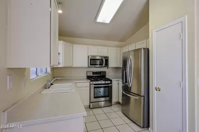 20437 N 105th Avenue, Peoria, AZ 85382 - Photo 7