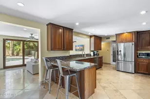 302 W Pine Valley Dr, Phoenix, AZ 85023 - Photo 19