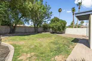 302 W Pine Valley Dr, Phoenix, AZ 85023 - Photo 35