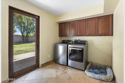 302 W Pine Valley Drive, Phoenix, AZ 85023 - Photo 41