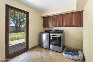 302 W Pine Valley Dr, Phoenix, AZ 85023 - Photo 41