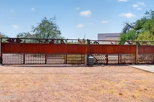 211 E Papago Dr, Tempe, AZ 85288 - Photo 15