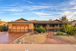 211 E Papago Dr, Tempe, AZ 85288 - Photo 1