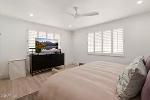 3702 E Monterosa St, Phoenix, AZ 85018 - Photo 11