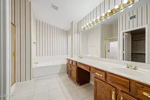 13179 W Cypress St, Goodyear, AZ 85395 - Photo 19