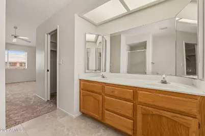 7815 E Navarro Avenue, Mesa, AZ 85209 - Photo 15