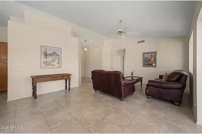 7815 E Navarro Avenue, Mesa, AZ 85209 - Photo 9