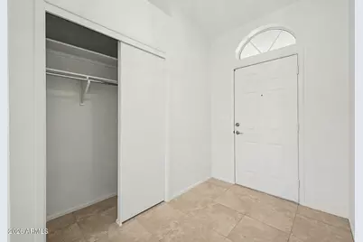 7815 E Navarro Avenue, Mesa, AZ 85209 - Photo 5