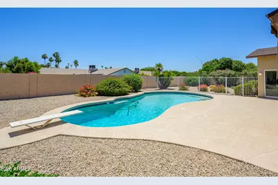 5917 E Claire Drive, Scottsdale, AZ 85254 - Photo 25