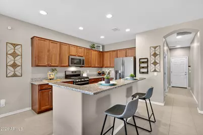 950 W Sisso Tree Avenue, San Tan Valley, AZ 85140 - Photo 9