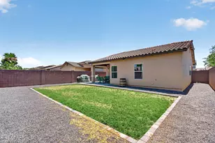 950 W Sisso Tree Ave, San Tan Valley, AZ 85140 - Photo 37