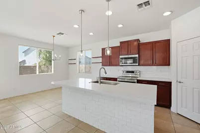 7326 N 89th Lane, Glendale, AZ 85305 - Photo 11