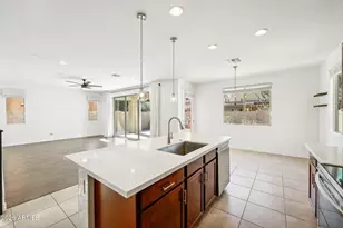 7326 N 89th Ln, Glendale, AZ 85305 - Photo 11