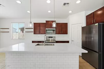 7326 N 89th Lane, Glendale, AZ 85305 - Photo 15