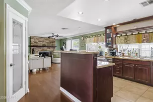 11843 N 60th Ave, Glendale, AZ 85304 - Photo 11