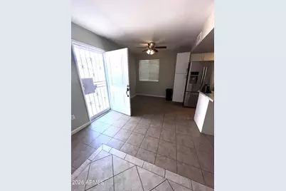 4717 E Belleview Street, Phoenix, AZ 85008 - Photo 9
