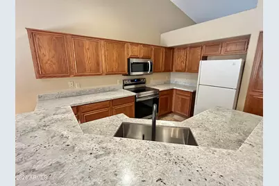 22014 N 73rd Lane, Glendale, AZ 85310 - Photo 7