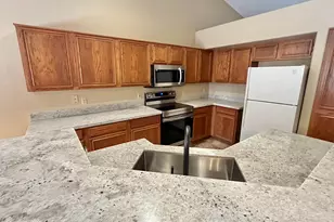 22014 N 73rd Ln, Glendale, AZ 85310 - Photo 7