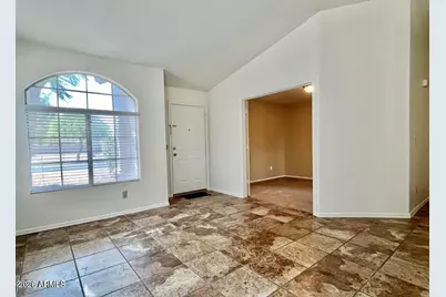 22014 N 73rd Lane, Glendale, AZ 85310 - Photo 5