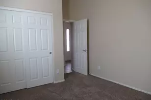8860 W Frier Dr, Glendale, AZ 85305 - Photo 9