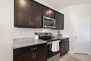 1827 W Stanton Ave, Apache Junction, AZ 85120 - Photo 9