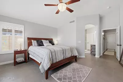 1097 W Page Avenue, Gilbert, AZ 85233 - Photo 13