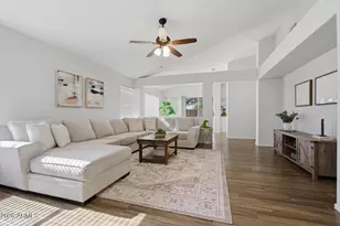 4313 E Raven Rd, Phoenix, AZ 85044 - Photo 3