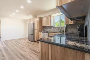 2061 N Laurel Pl, Huachuca City, AZ 85616 - Photo 11