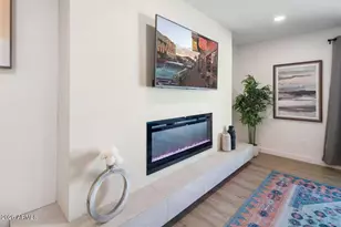8425 E Valley Vista Dr, Scottsdale, AZ 85250 - Photo 5