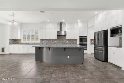 2577 N Beverly Place, Buckeye, AZ 85396 - Photo 11