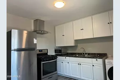 2726 E Willetta Street #Apt 2, Phoenix, AZ 85008 - Photo 1