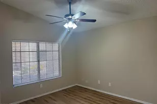 1120 N Val Vista Dr, Gilbert, AZ 85234 - Photo 15