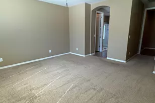 135 W Yellow Wood Ave, San Tan Valley, AZ 85140 - Photo 11