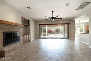 9909 S 6th Pl, Phoenix, AZ 85042 - Photo 13