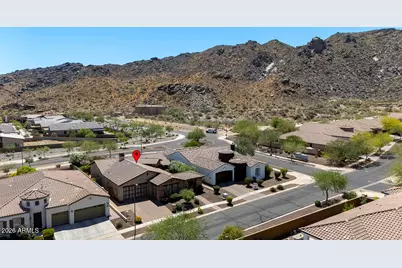 9909 S 6th Place, Phoenix, AZ 85042 - Photo 33