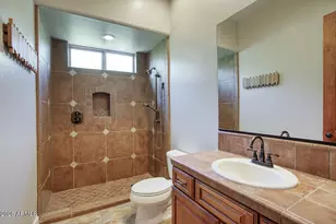 9909 S 6th Pl, Phoenix, AZ 85042 - Photo 25