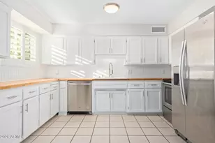 4114 E Calle Redonda, Phoenix, AZ 85018 - Photo 9
