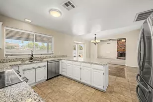 2828 W Northview Ave, Phoenix, AZ 85051 - Photo 13